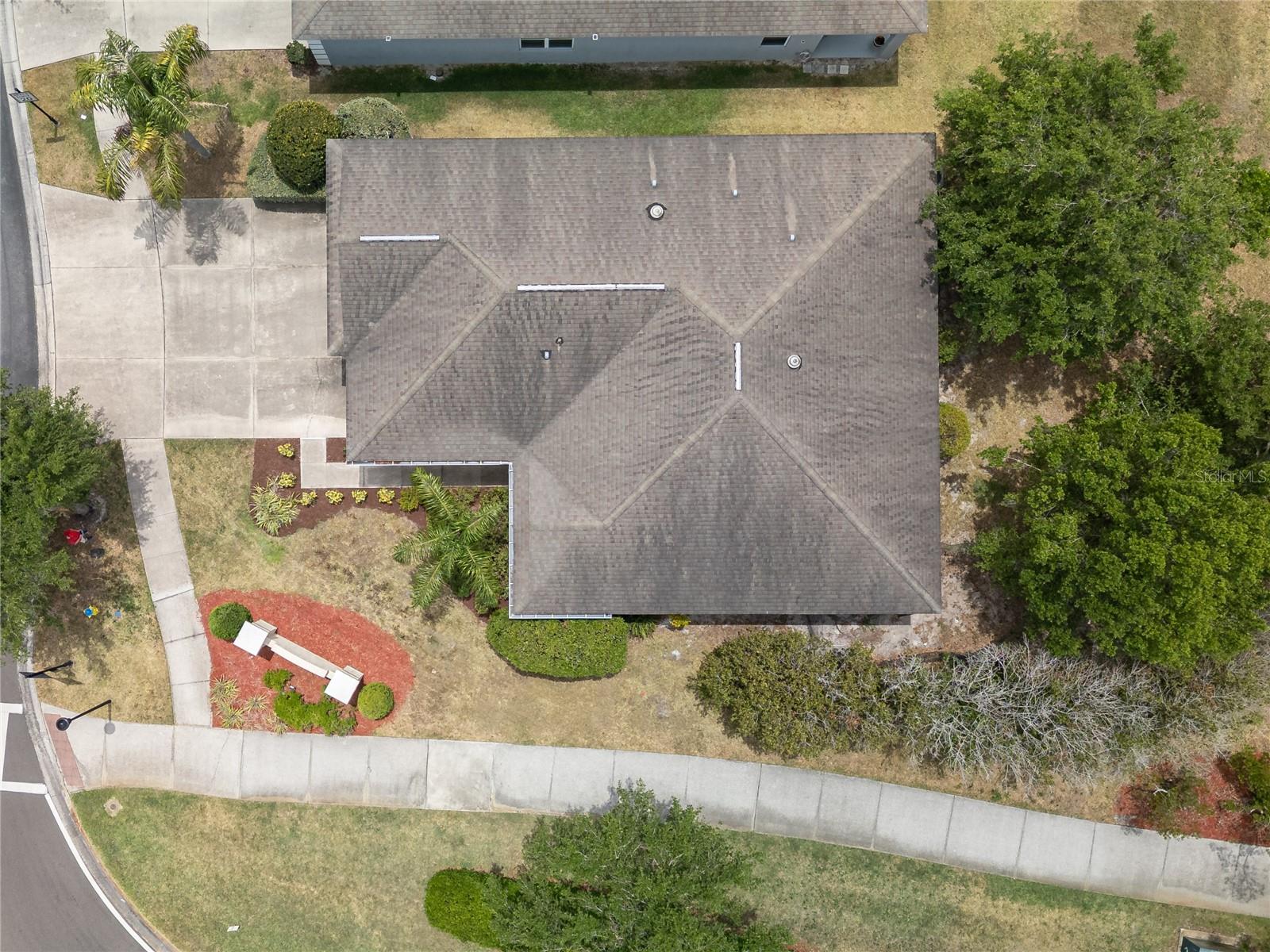 Image 33 of 37 For 20162 Oakflower Avenue