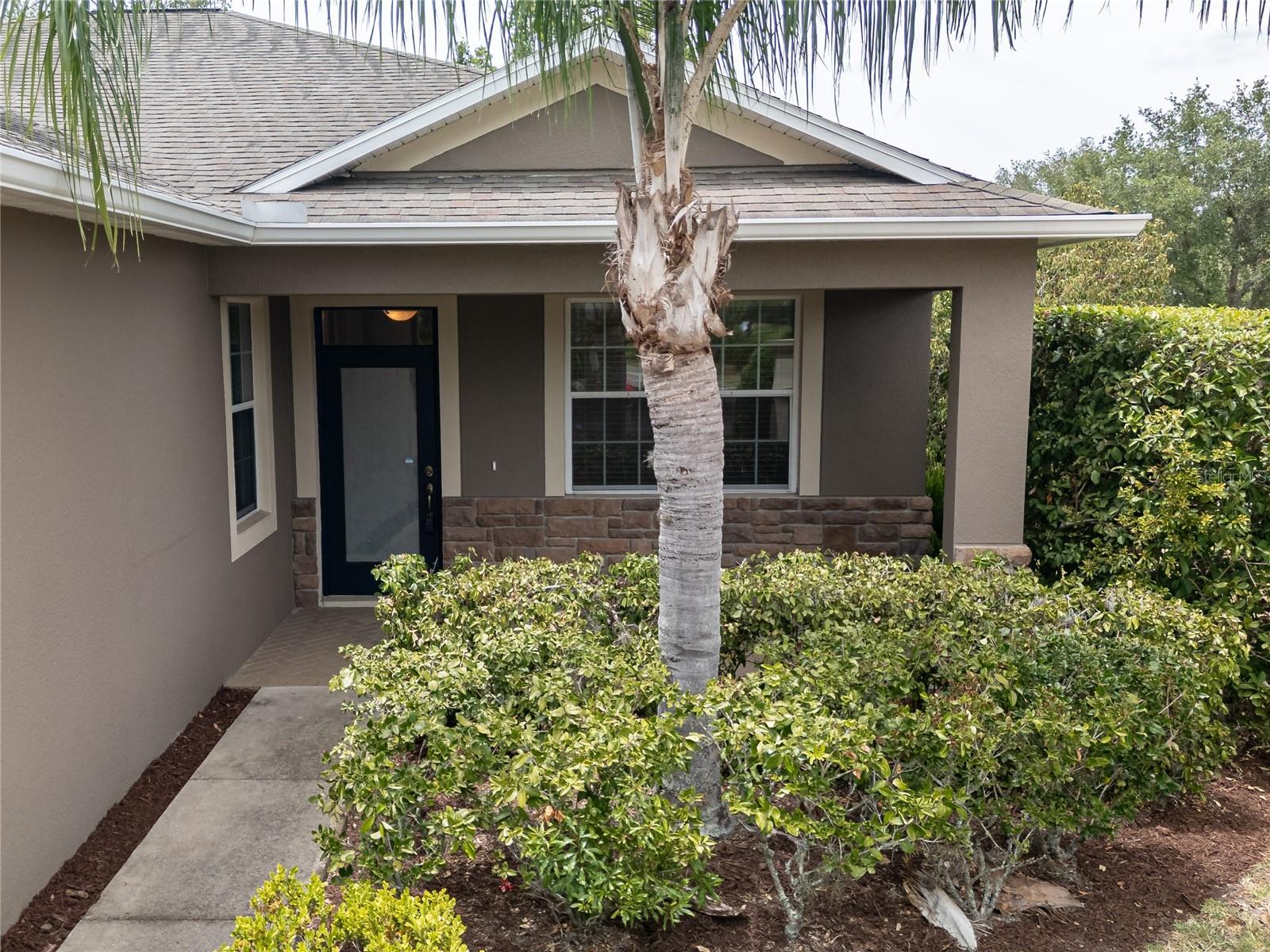 Image 4 of 37 For 20162 Oakflower Avenue