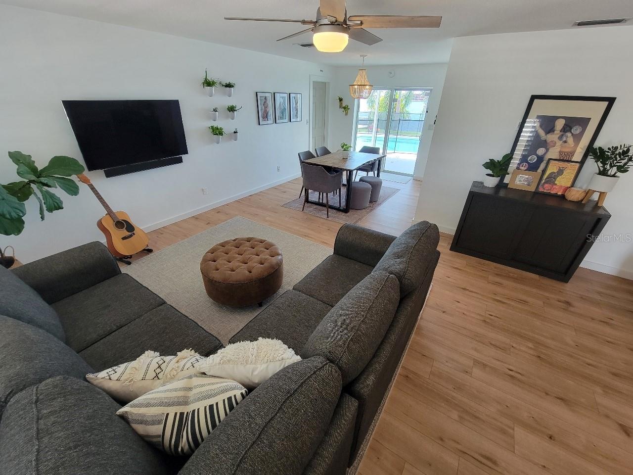 Image 24 of 58 For 7092 Shore Drive S