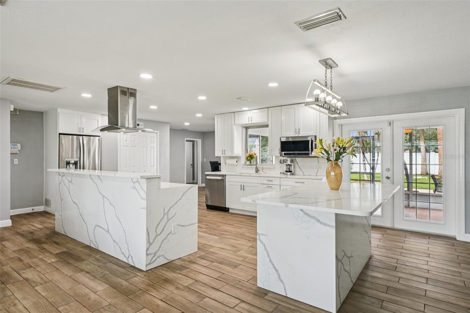 Image 24 of 52 For 6010 Bayou Grande Boulevard Ne