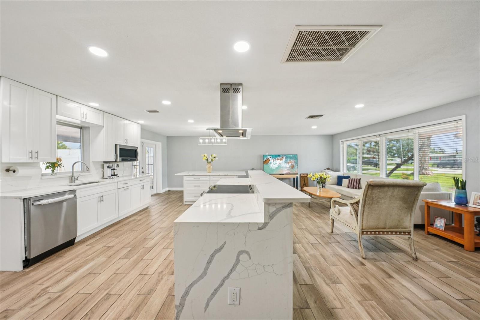 Image 25 of 52 For 6010 Bayou Grande Boulevard Ne