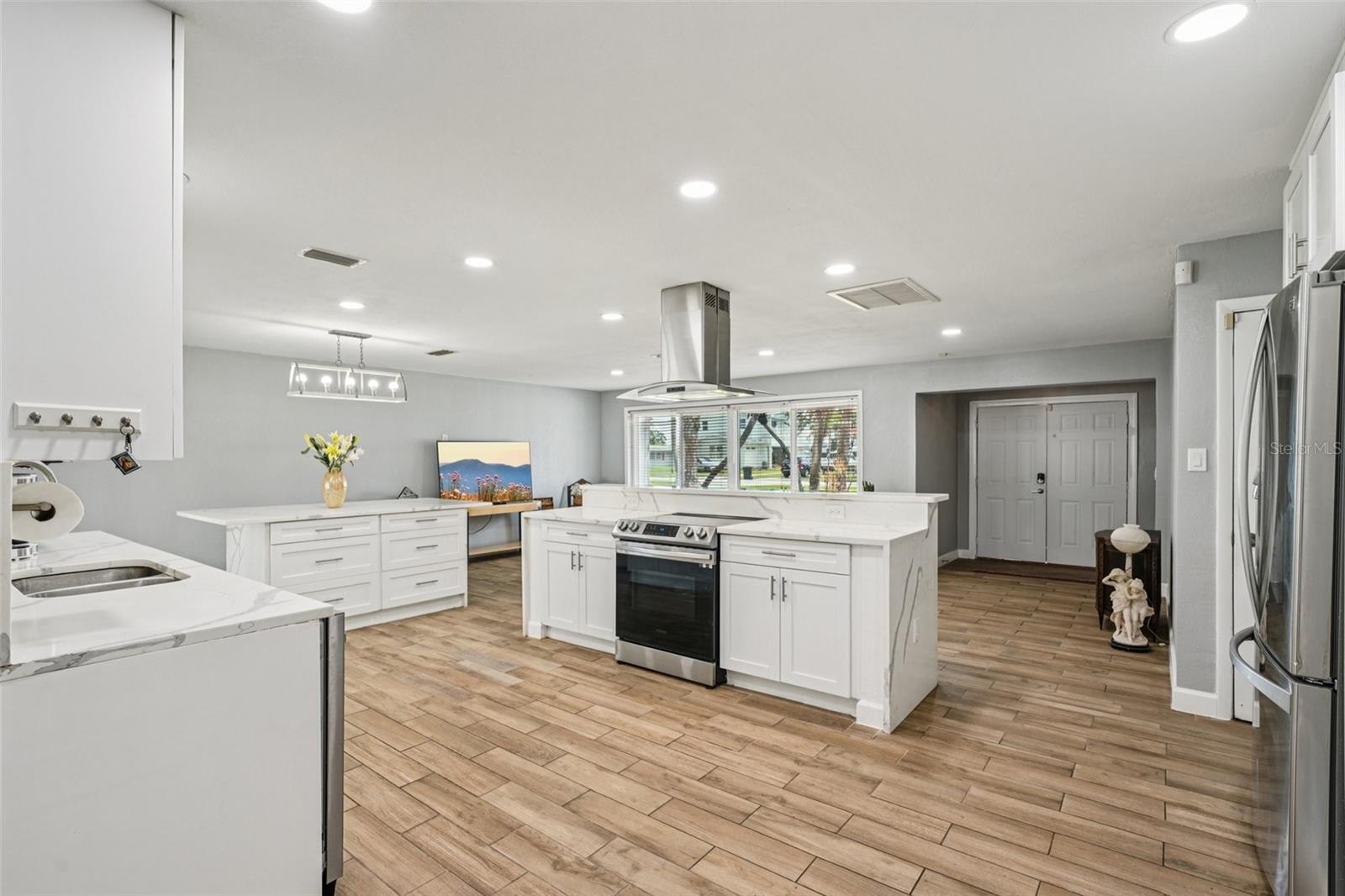 Image 27 of 52 For 6010 Bayou Grande Boulevard Ne