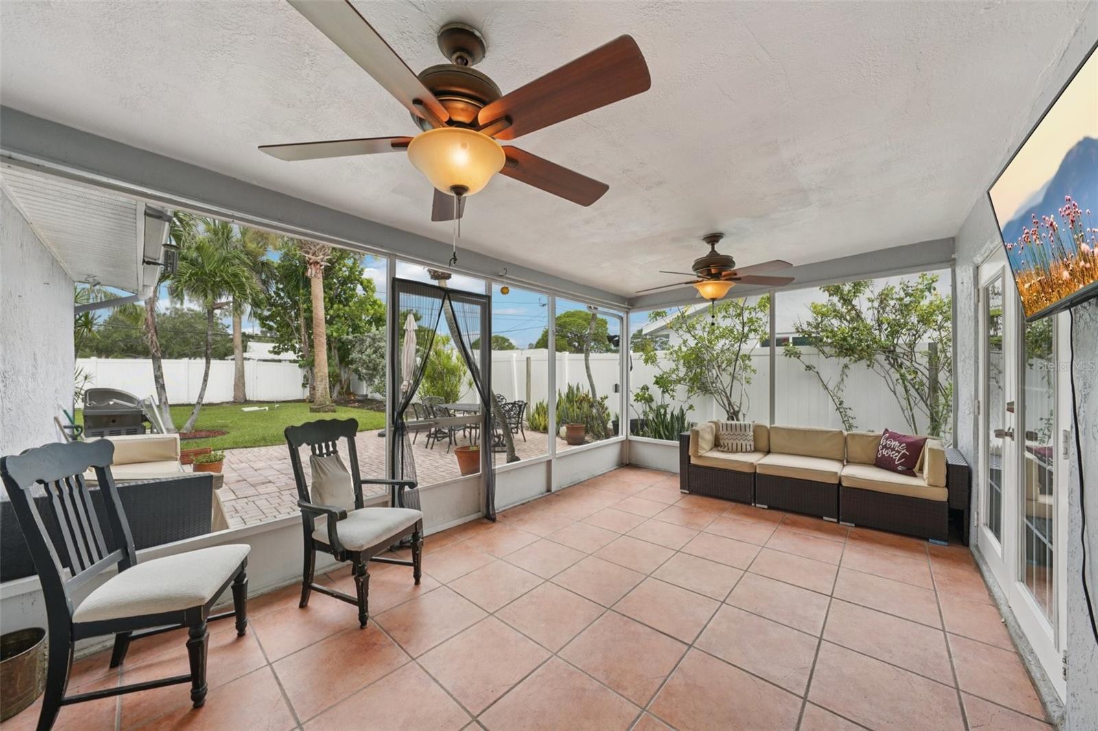 Image 41 of 52 For 6010 Bayou Grande Boulevard Ne