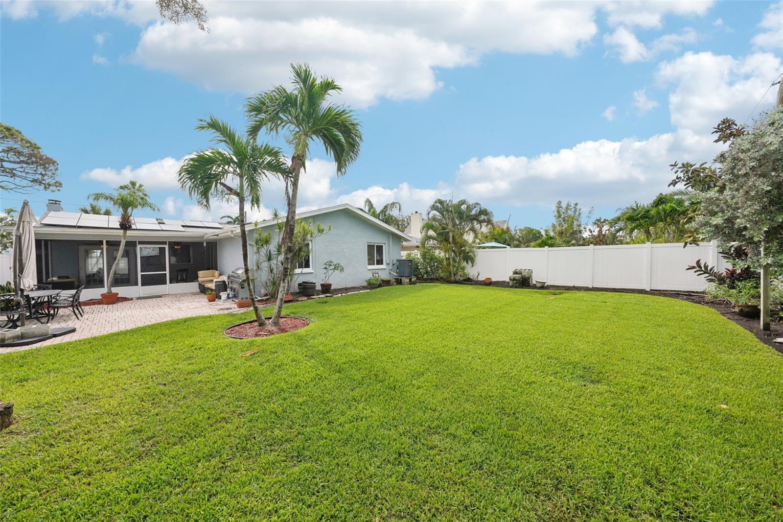 Image 50 of 52 For 6010 Bayou Grande Boulevard Ne