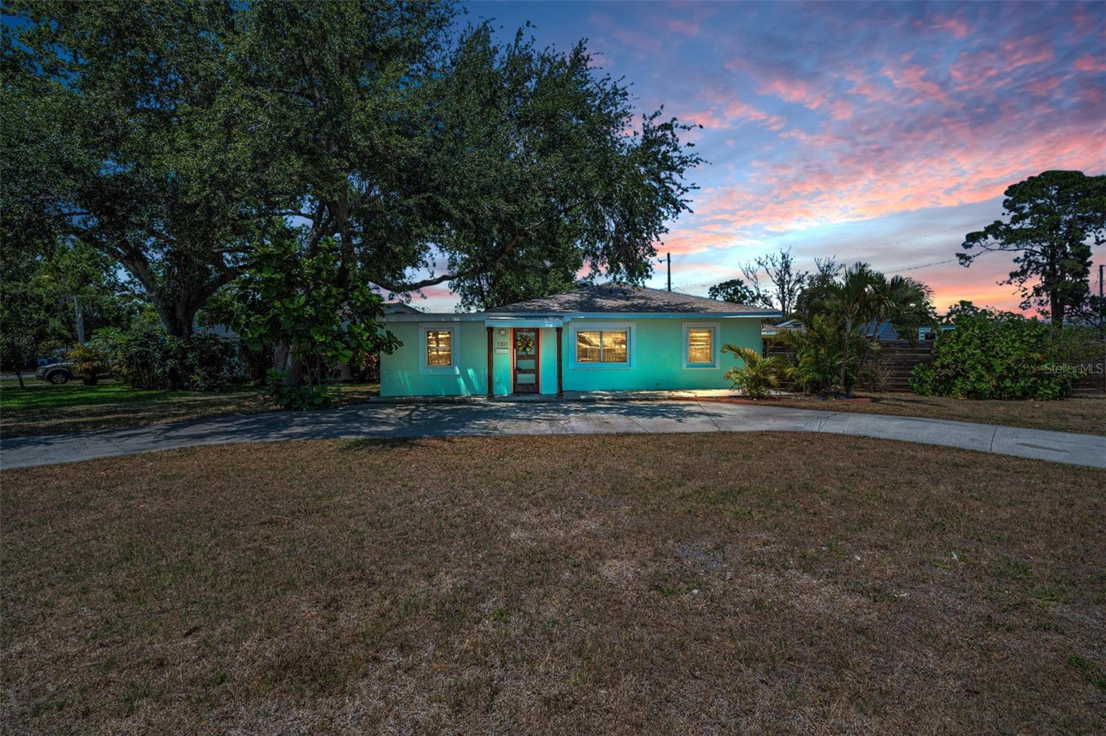 Image 35 of 35 For 1101 Essex Drive N