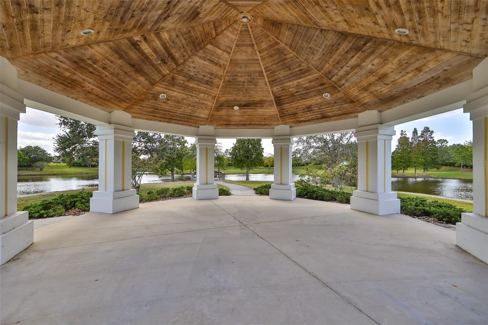 Image 29 of 30 For 344 Star Shell Drive