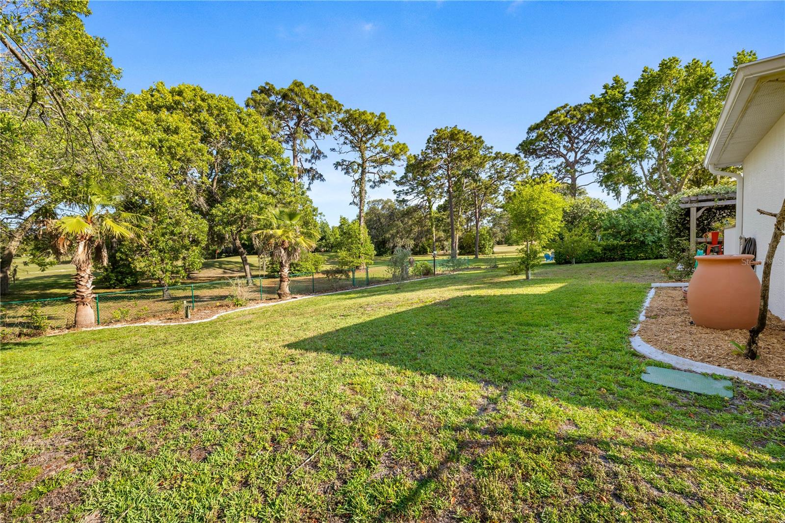 Listing photo id 19 for 5296 Slater Road