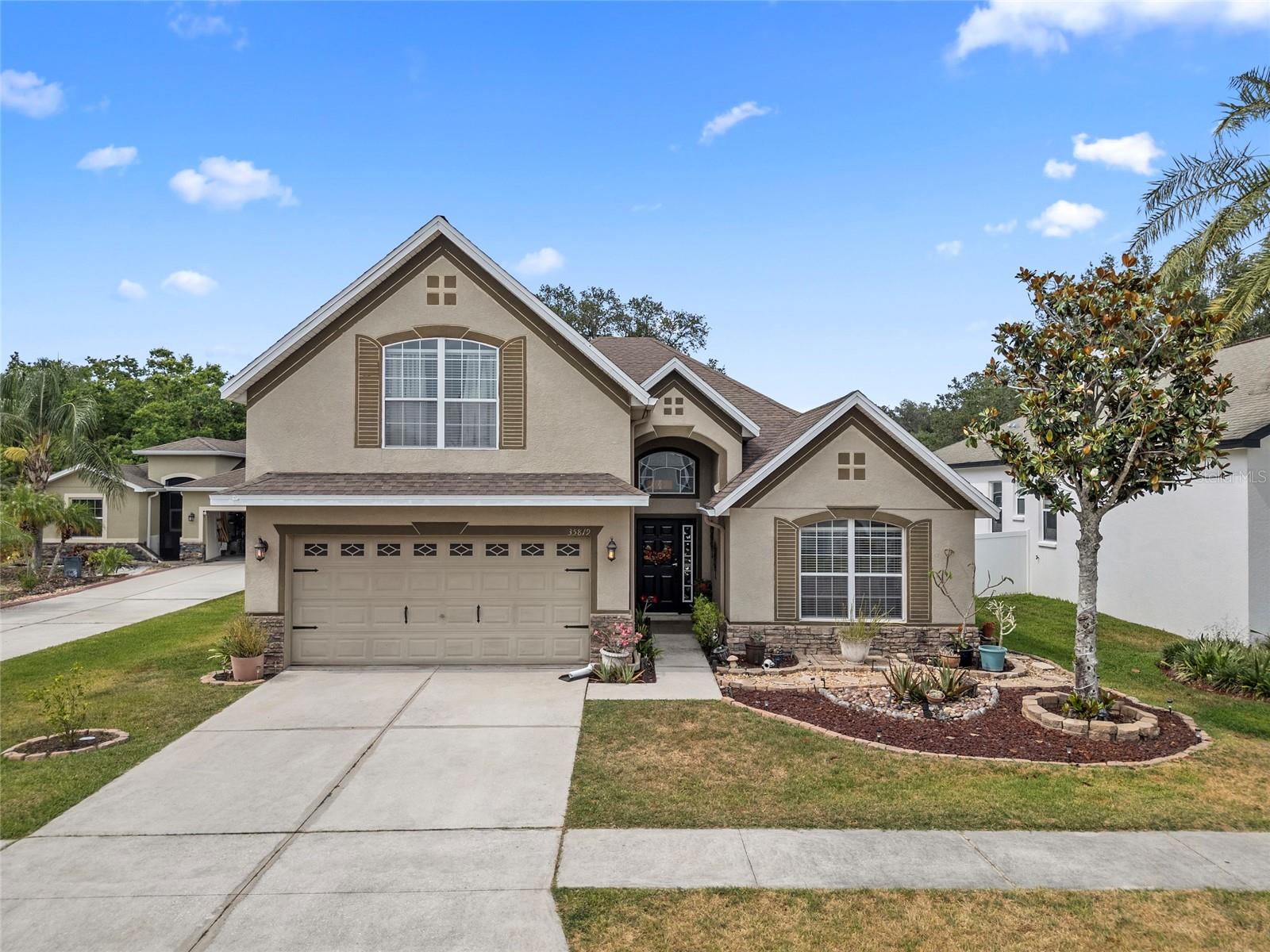 Details for 35819 Diamond Head Court, ZEPHYRHILLS, FL 33541