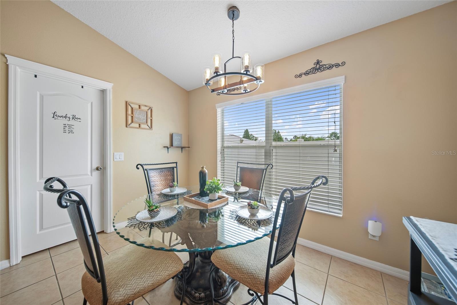 Image 10 of 44 For 35819 Diamond Head Court