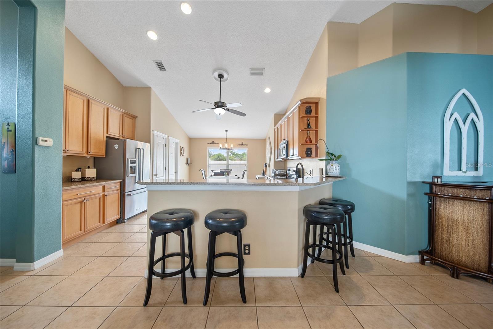Image 11 of 44 For 35819 Diamond Head Court