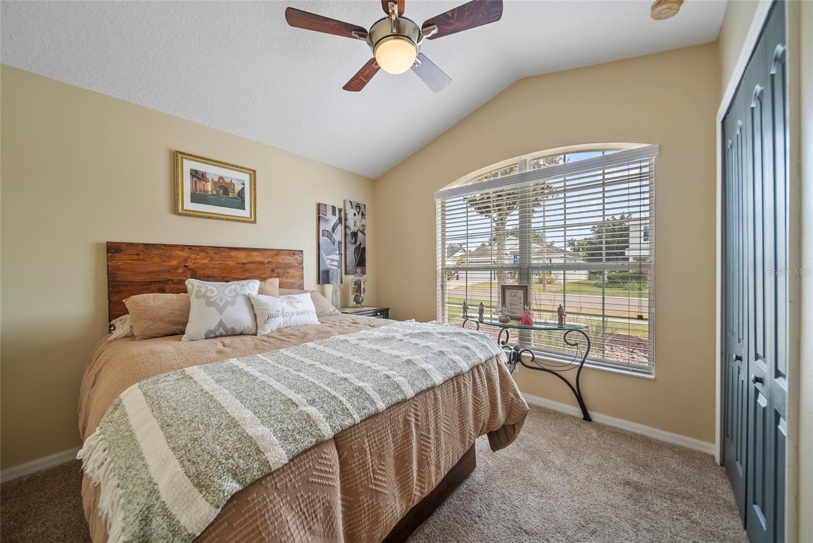 Image 24 of 44 For 35819 Diamond Head Court