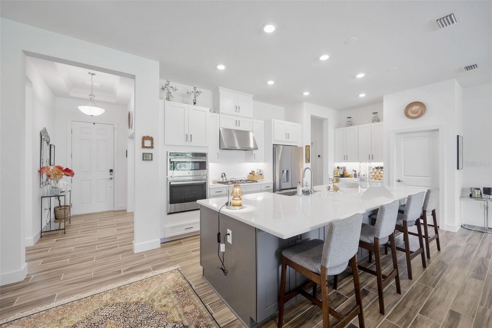 Listing photo id 10 for 4831 Rosatti Road