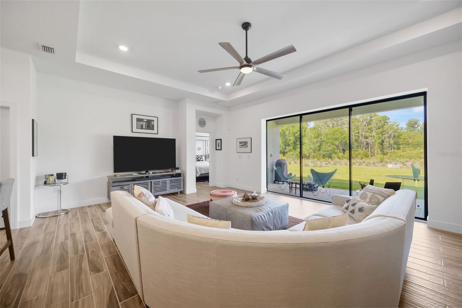 Listing photo id 20 for 4831 Rosatti Road