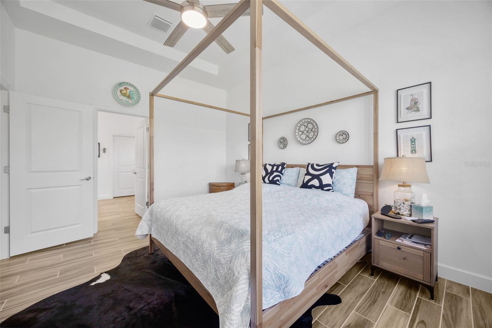 Listing photo id 24 for 4831 Rosatti Road