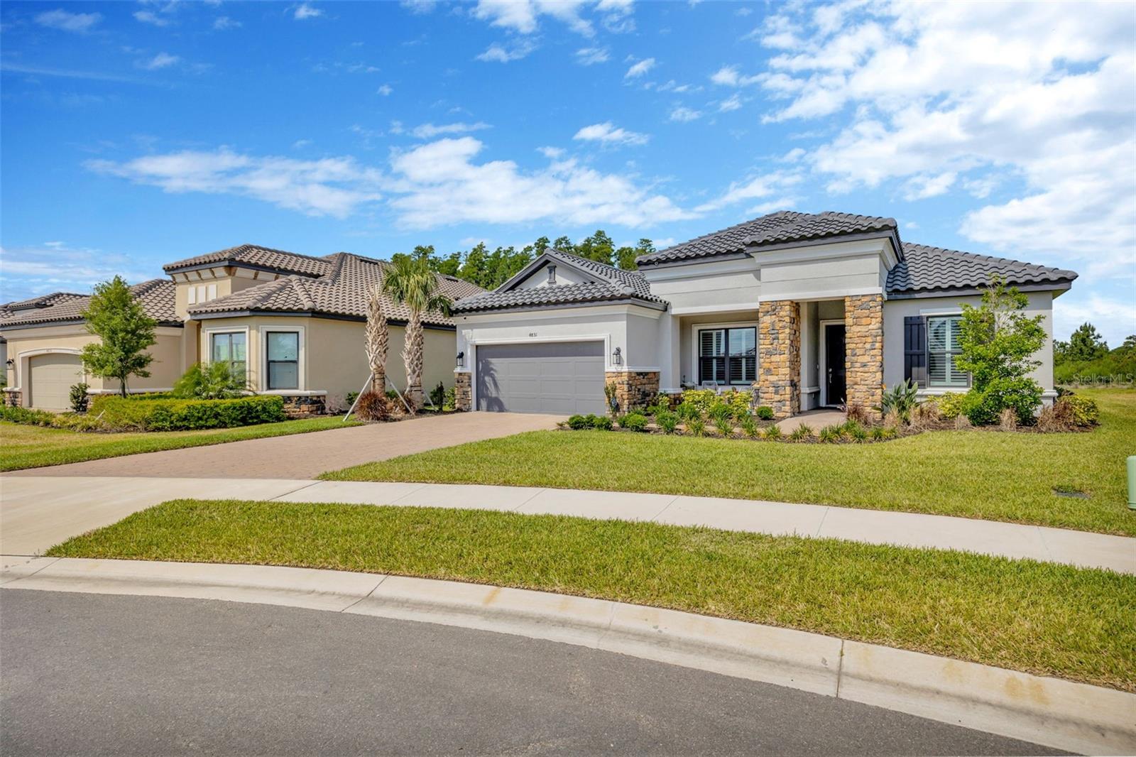 Listing photo id 1 for 4831 Rosatti Road