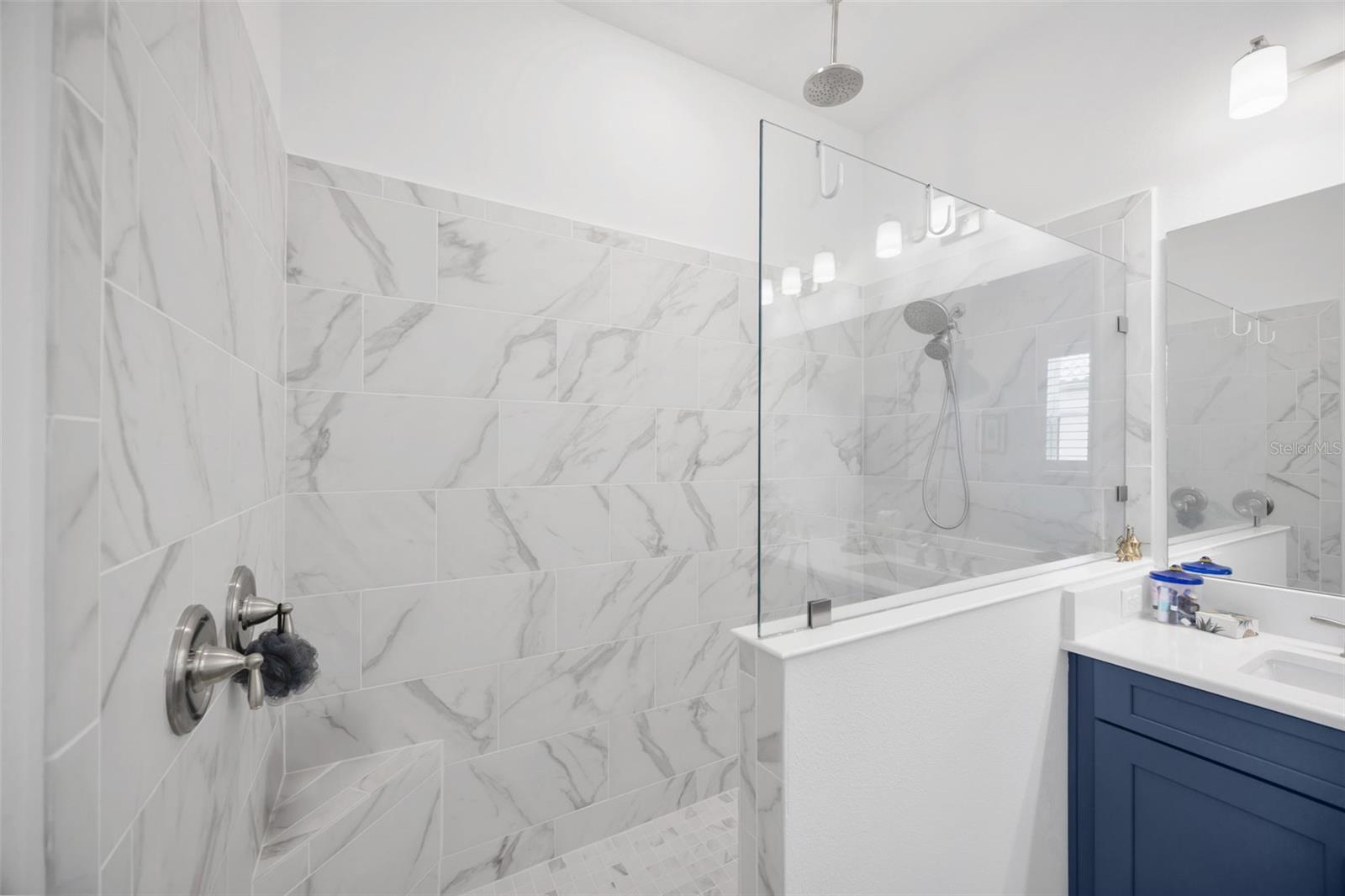 Listing photo id 35 for 4831 Rosatti Road
