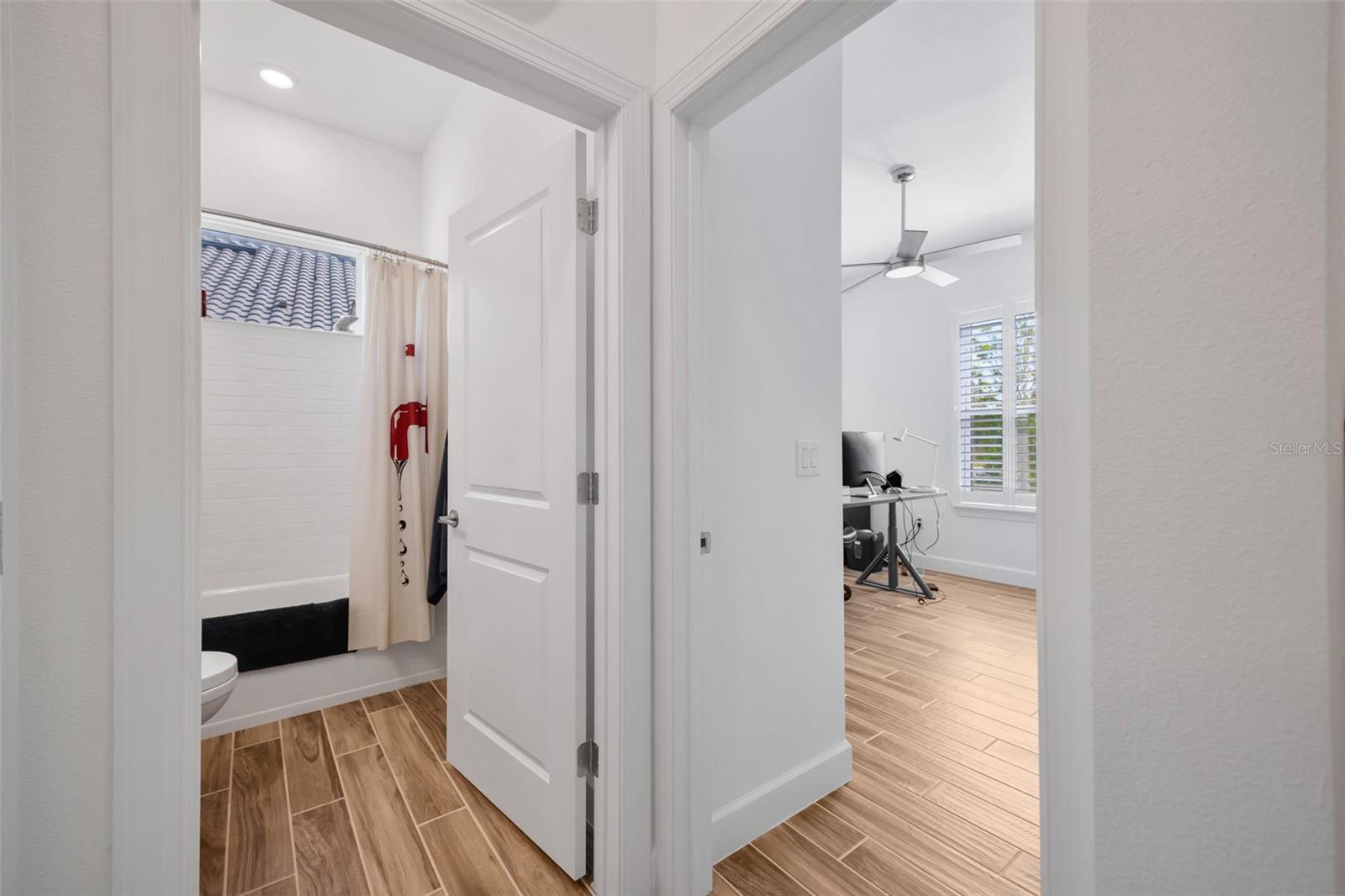 Listing photo id 37 for 4831 Rosatti Road