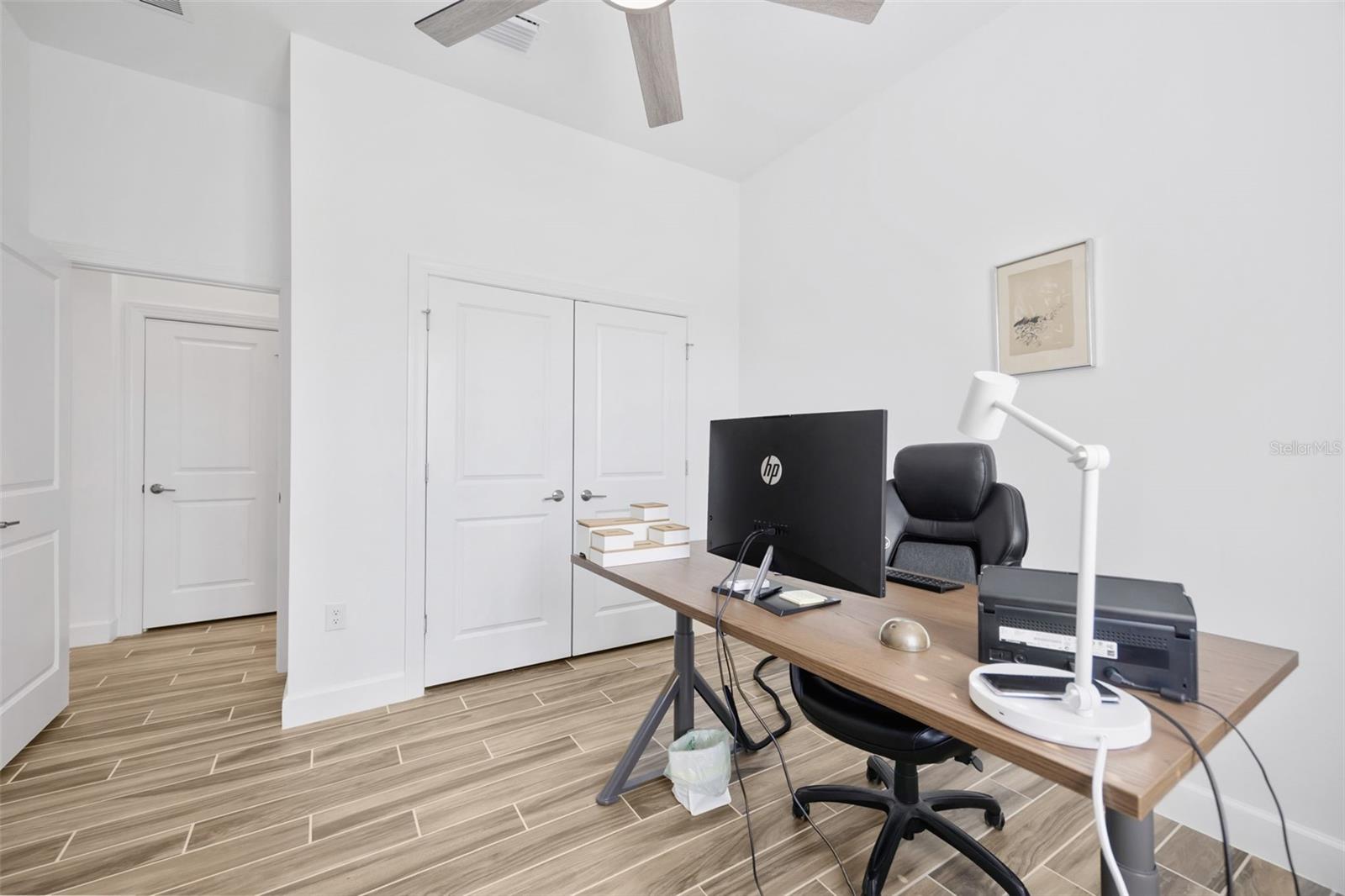Listing photo id 40 for 4831 Rosatti Road