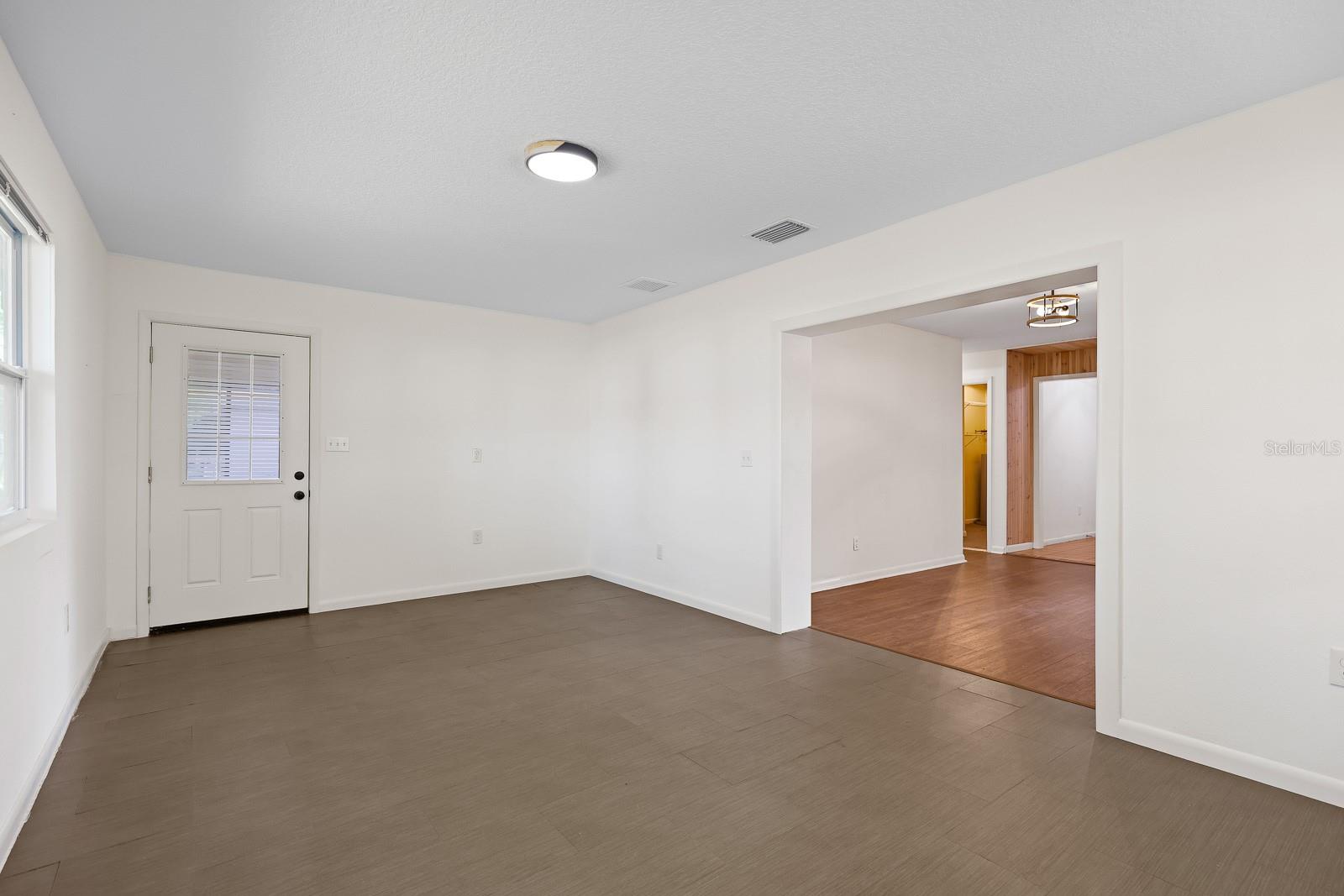 Image 12 of 38 For 6109 16th Street