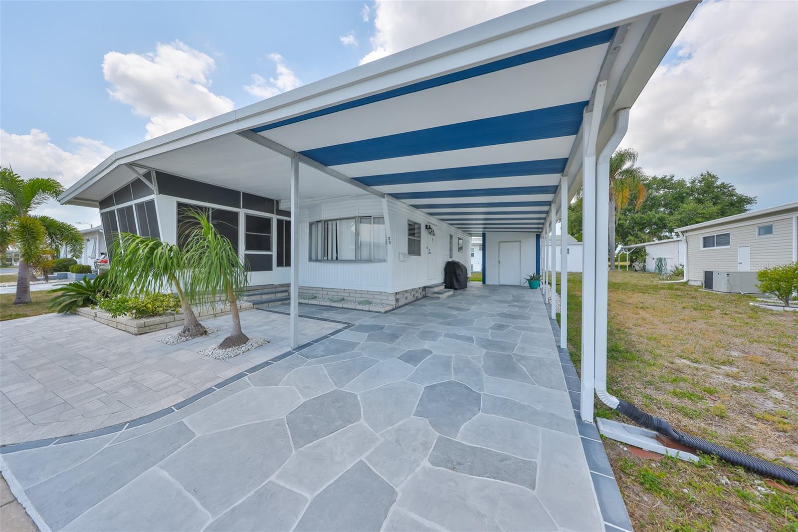 Image 32 of 32 For 23 Pindo Palm Street E