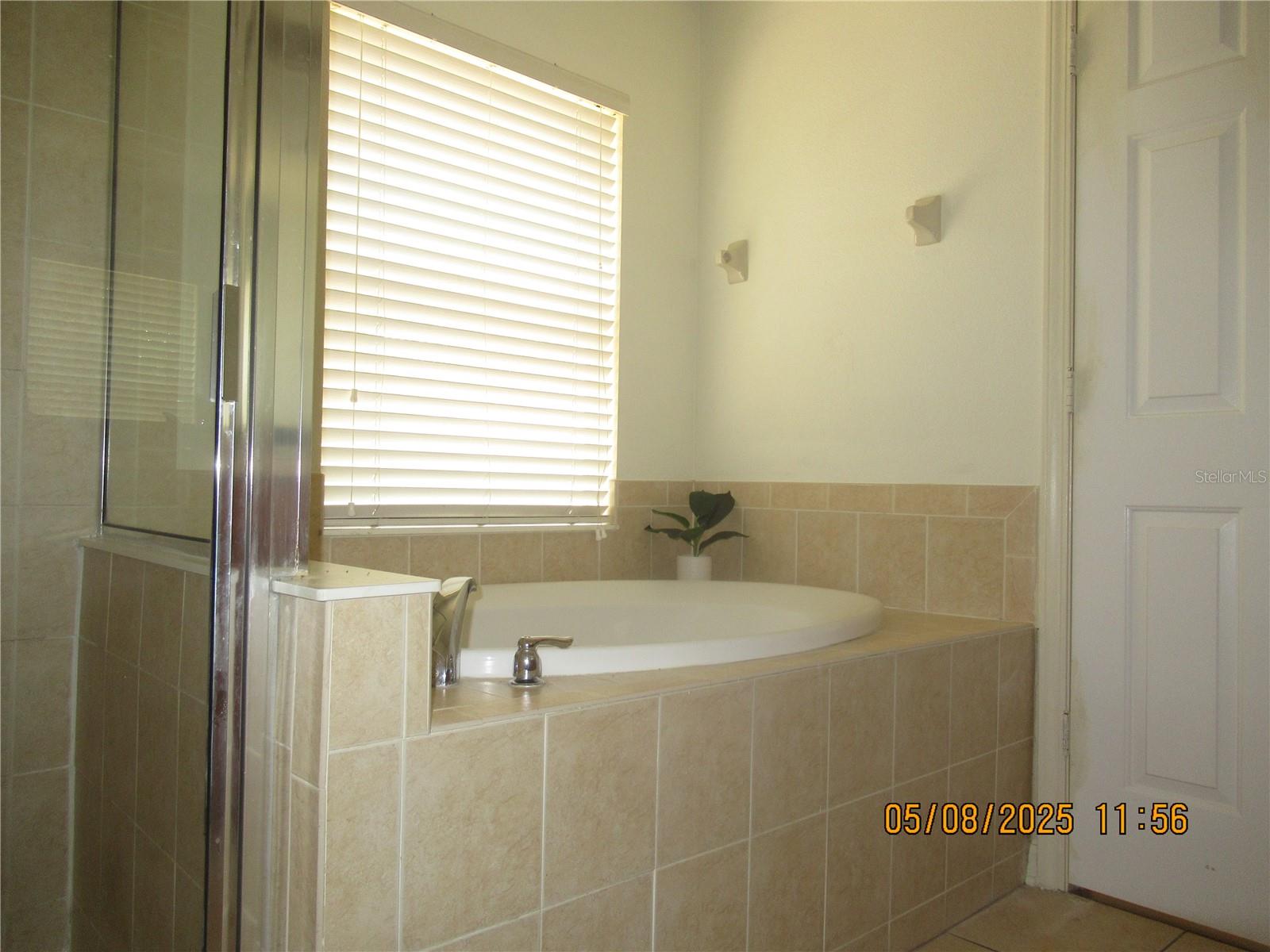 Image 10 of 14 For 10309 Avelar Ridge Drive