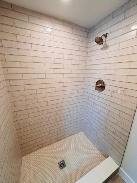 Image 15 of 23 For 6046 7th Avenue