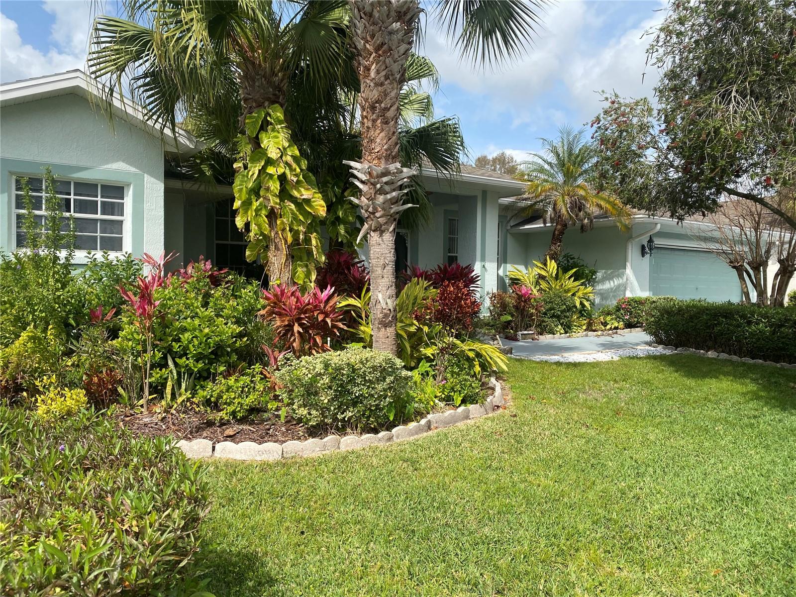 Image 2 of 30 For 10422 Moshie Lane