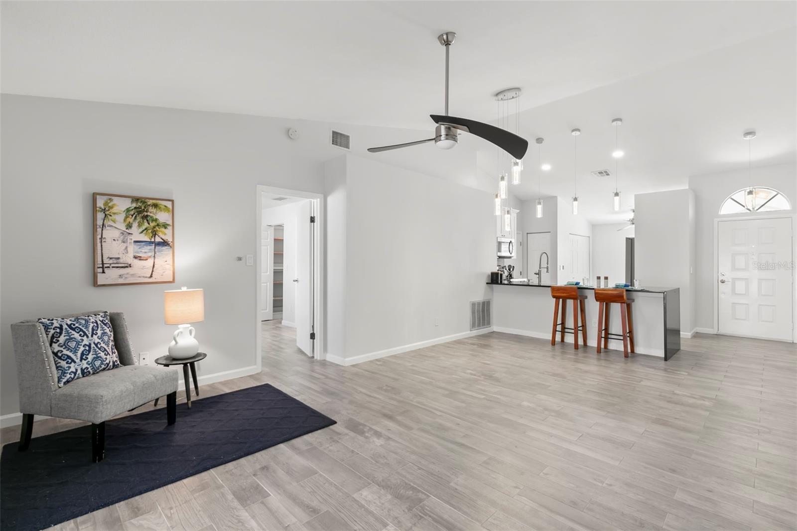 Image 10 of 29 For 1463 Brier Court