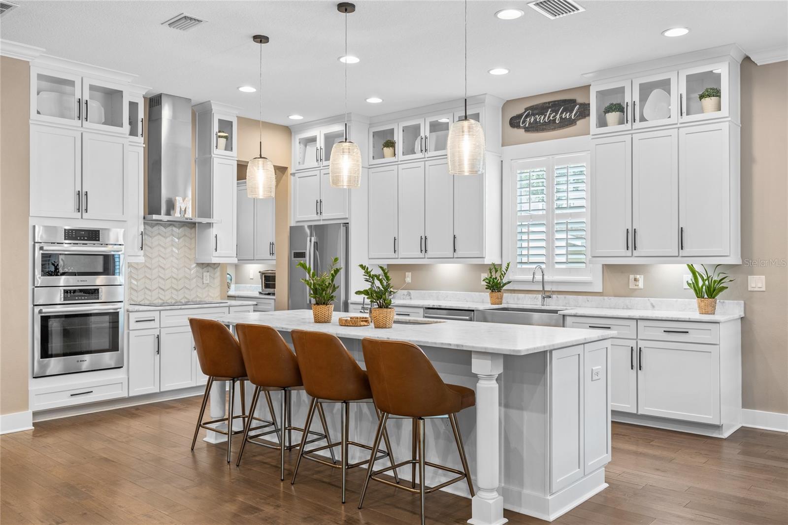Image 2 of 42 For 3611 Royal Palm Circle