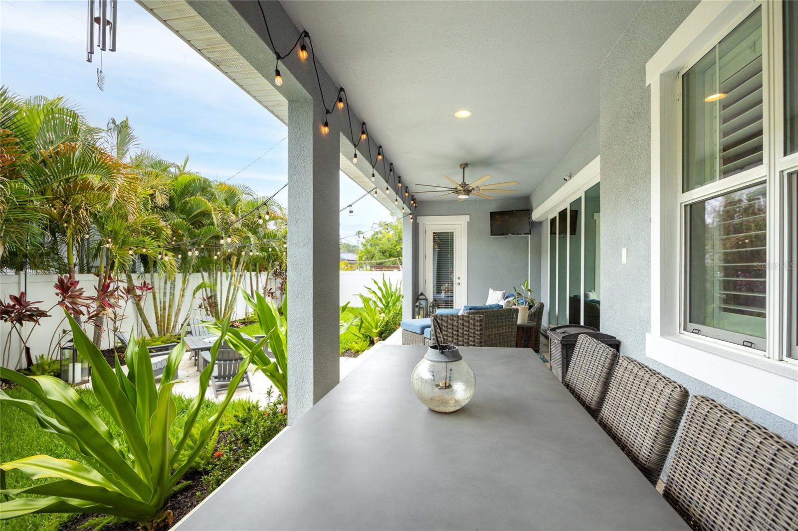 Image 40 of 42 For 3611 Royal Palm Circle