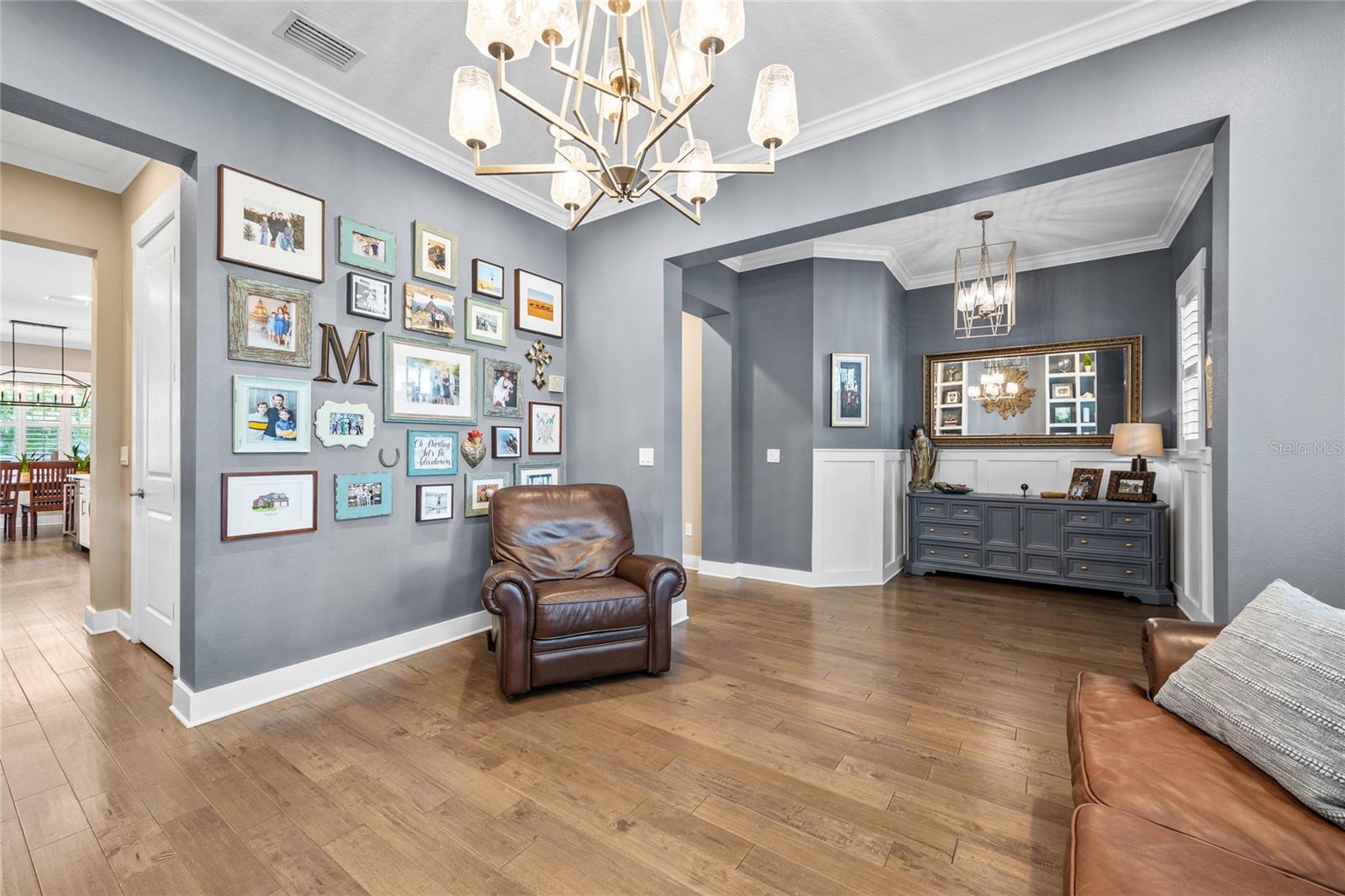 Image 9 of 42 For 3611 Royal Palm Circle