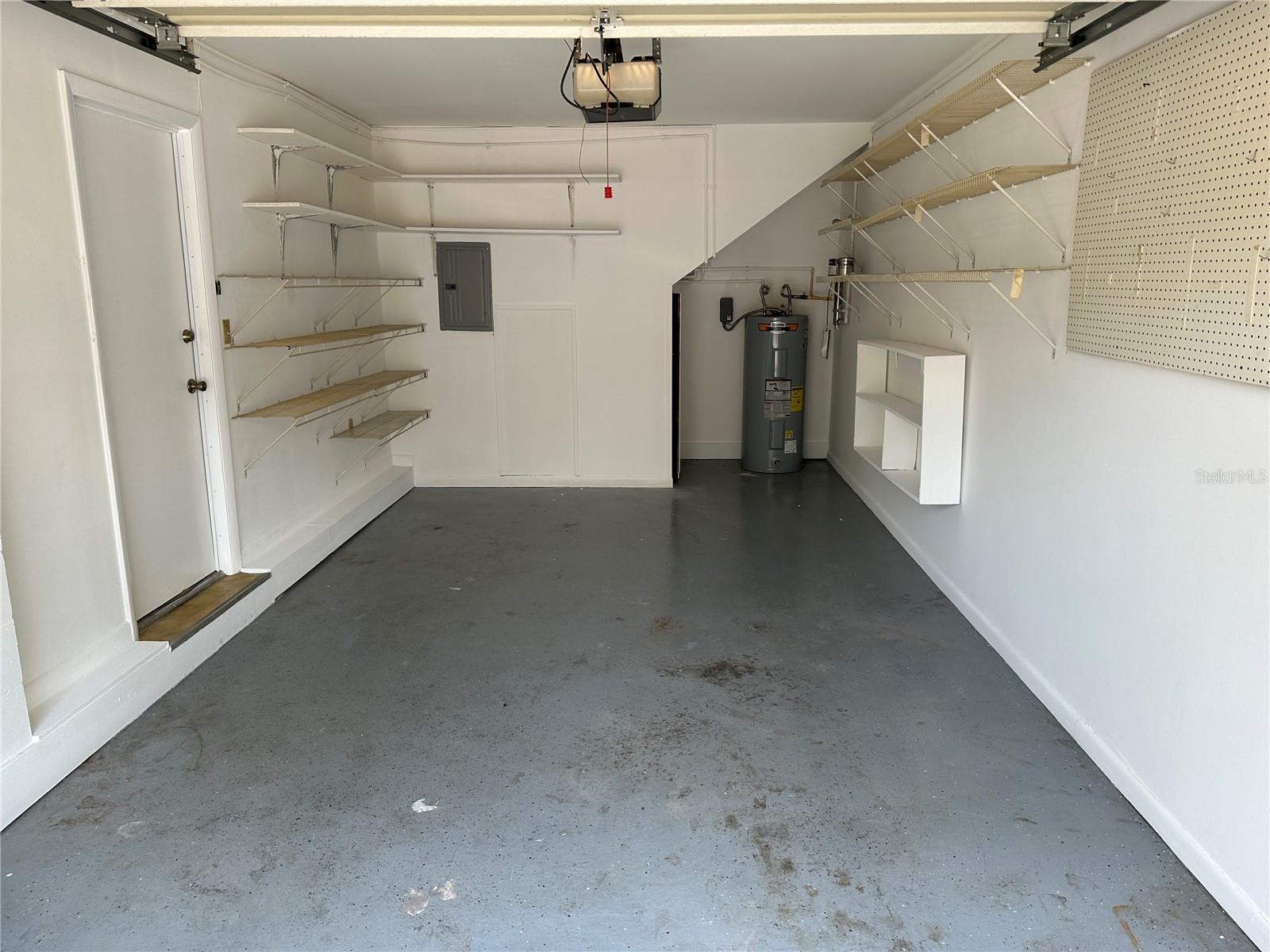 Image 6 of 19 For 6202 Greenleaf Lane