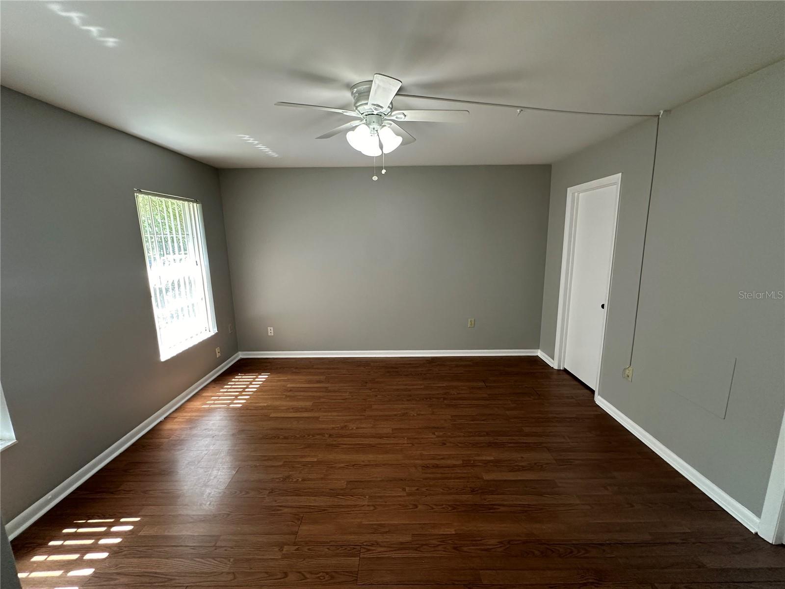 Image 7 of 19 For 6202 Greenleaf Lane