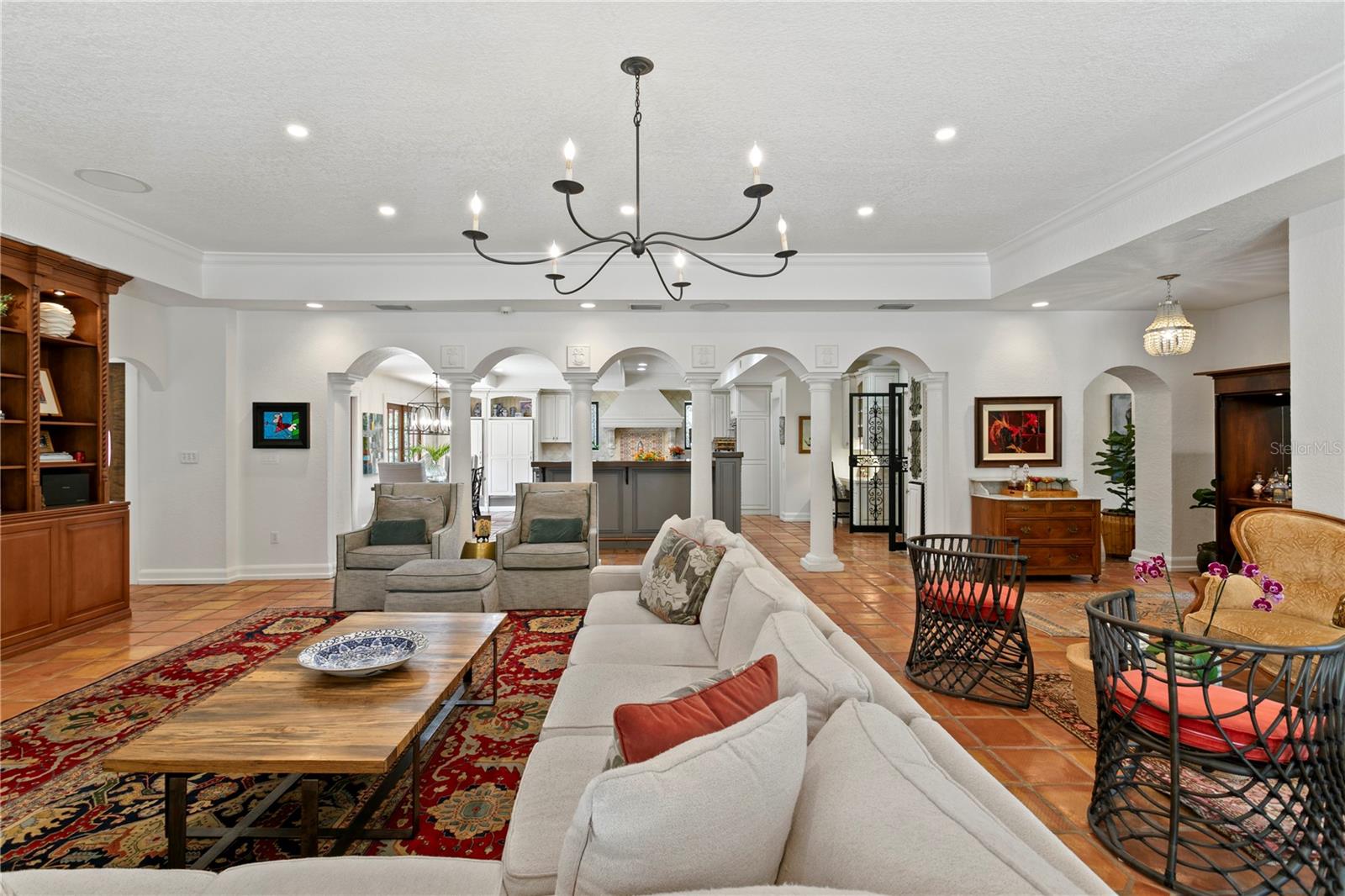 Listing photo id 20 for 136 Davis Boulevard