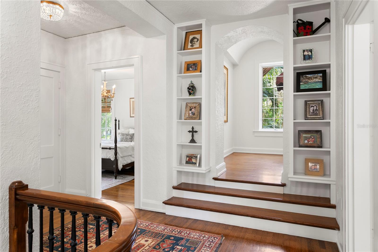 Listing photo id 33 for 136 Davis Boulevard
