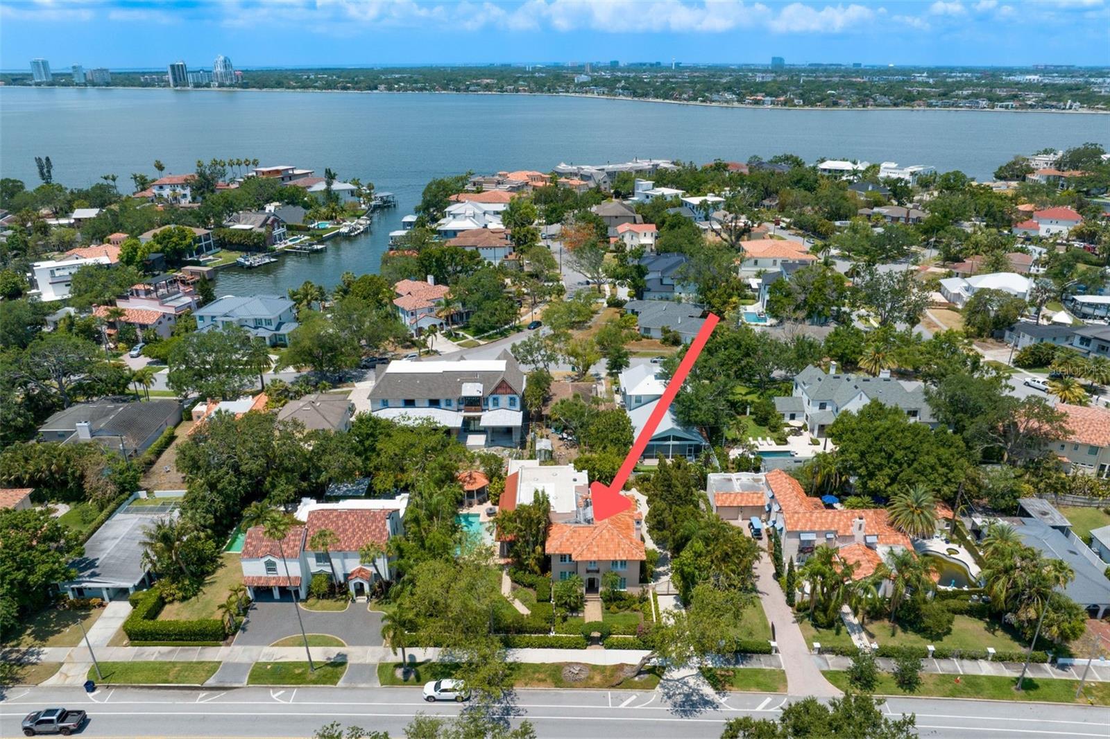 Listing photo id 75 for 136 Davis Boulevard