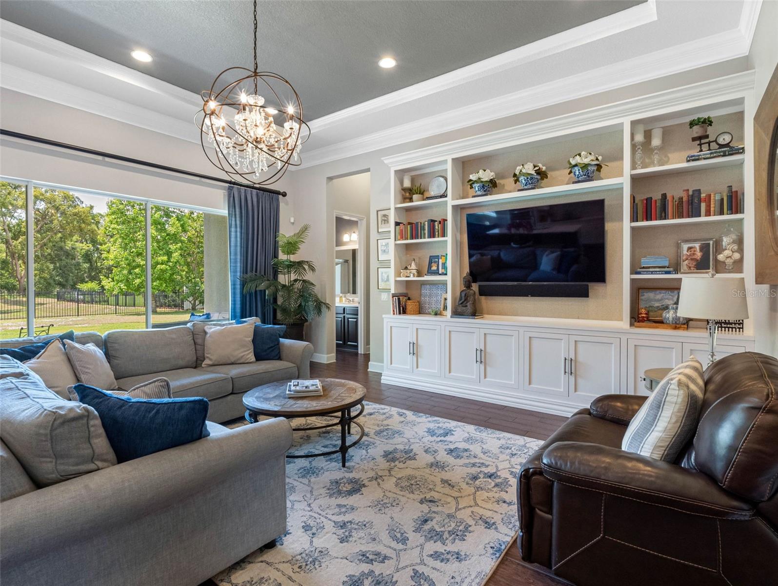 Listing photo id 21 for 1104 Isobel Reserve Lane