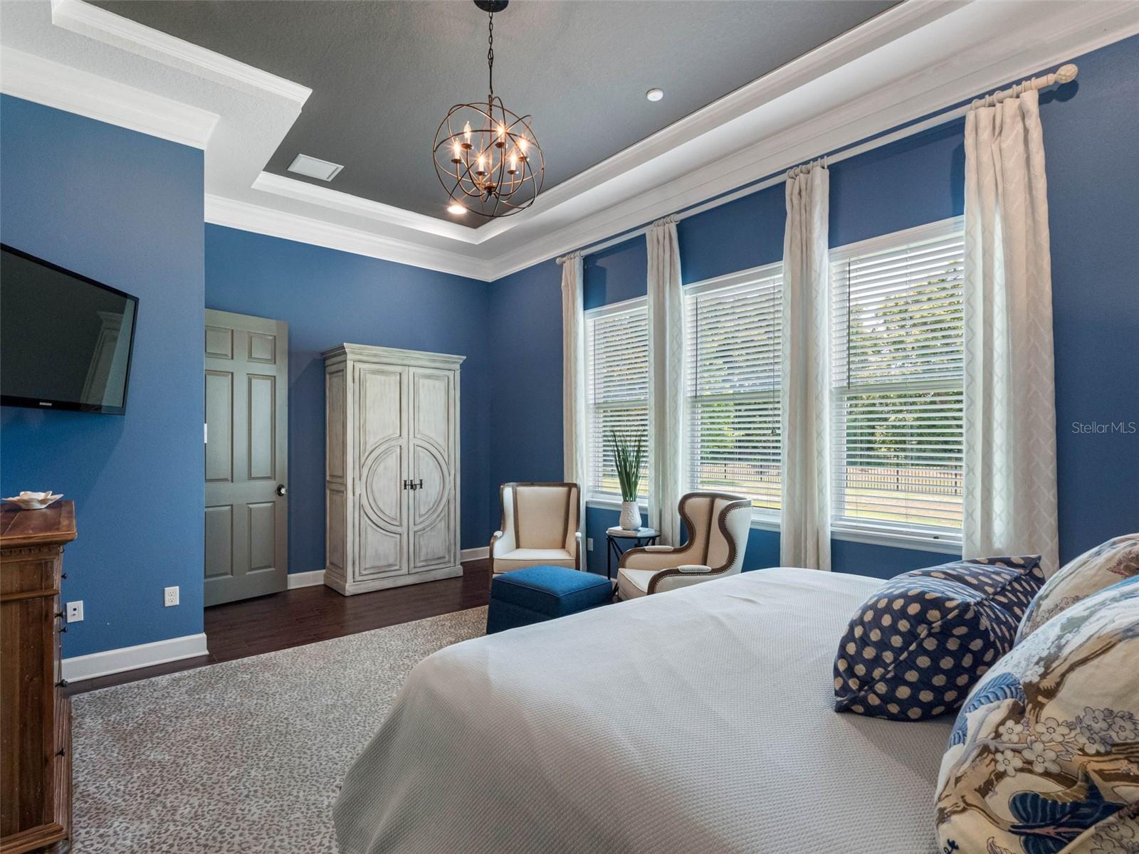 Listing photo id 25 for 1104 Isobel Reserve Lane