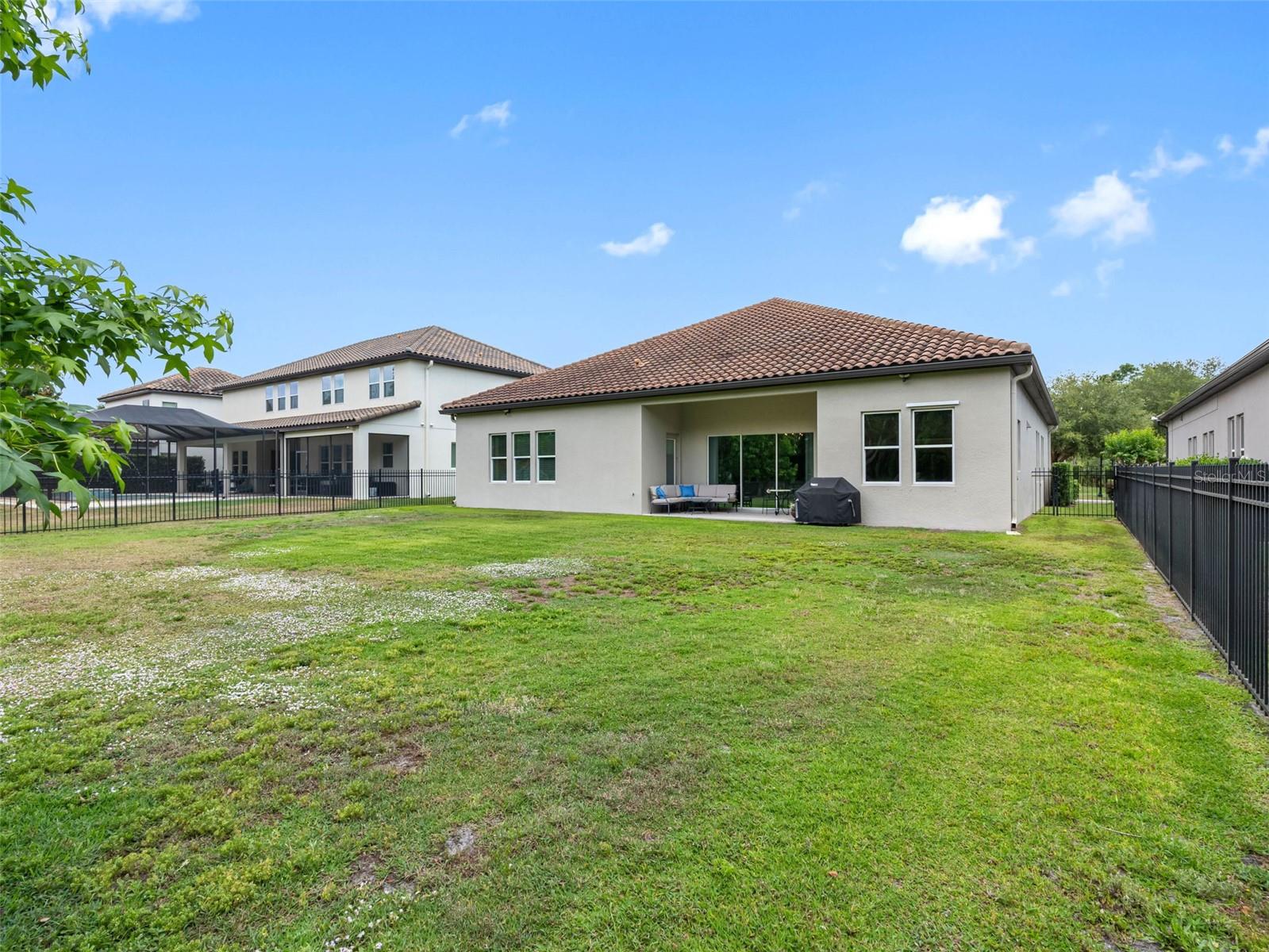 Listing photo id 38 for 1104 Isobel Reserve Lane