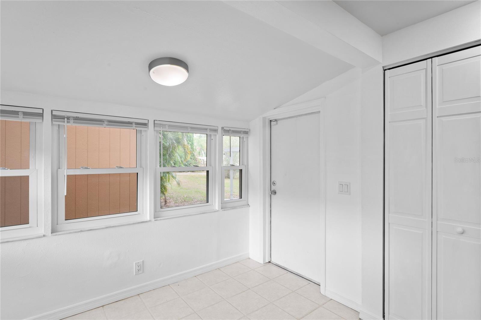 Image 13 of 43 For 5042 8th Street