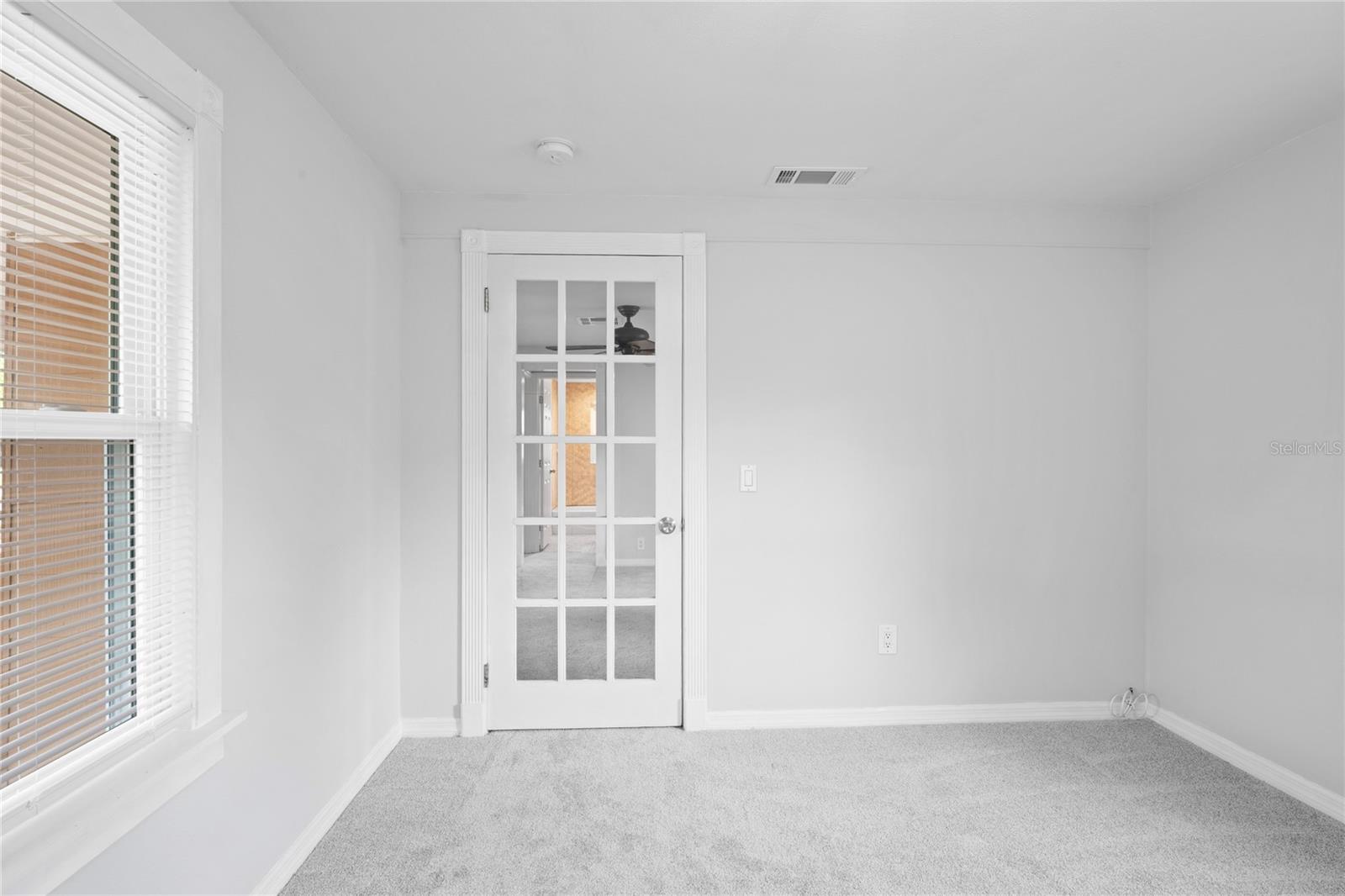 Image 17 of 43 For 5042 8th Street
