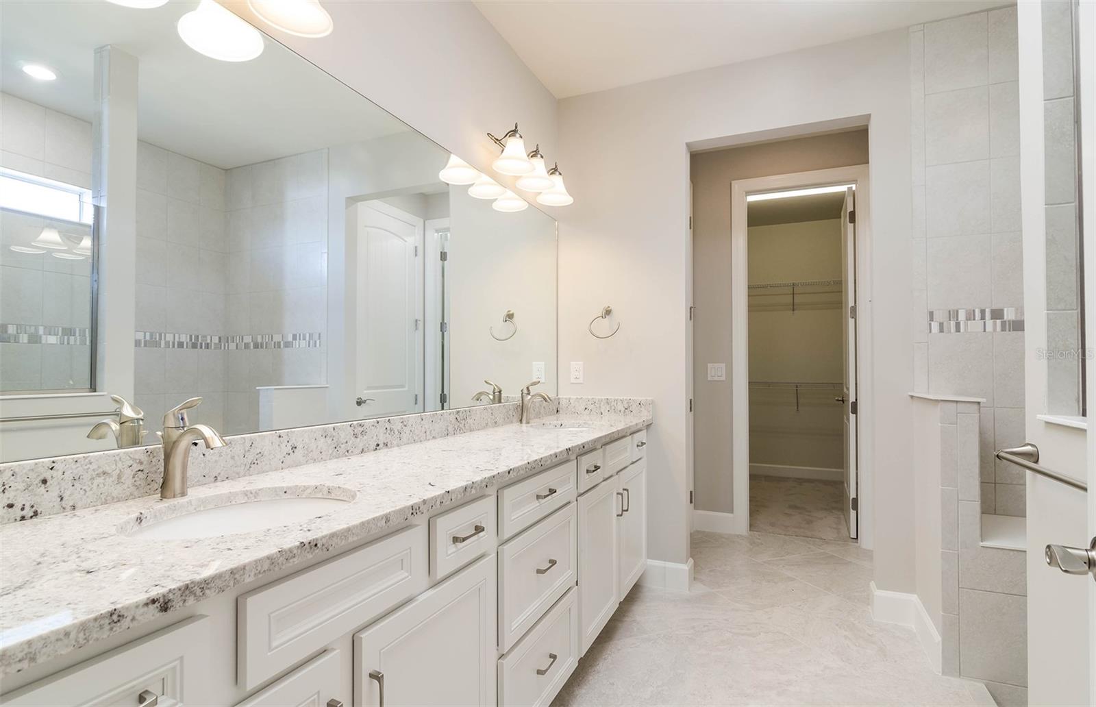 Image 14 of 37 For 7625 Highgrove Avenue