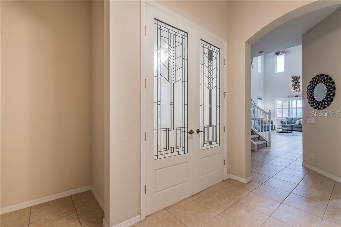 Image 10 of 73 For 445 Noble Faire Drive