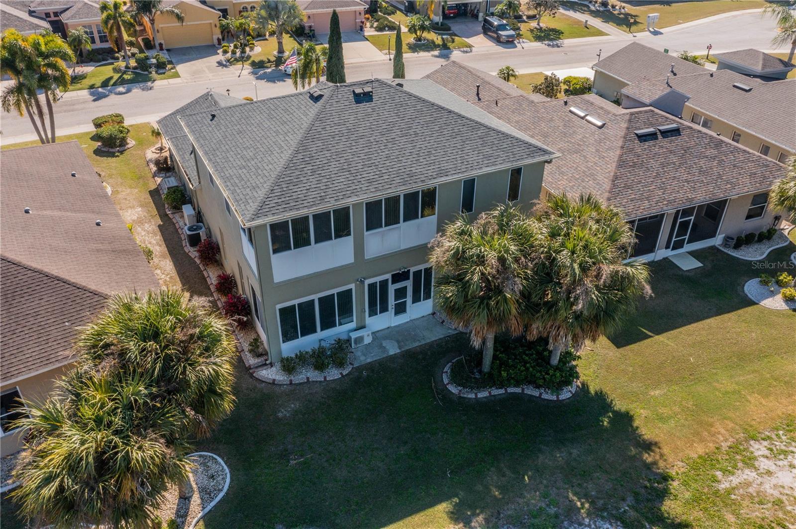 Image 6 of 73 For 445 Noble Faire Drive