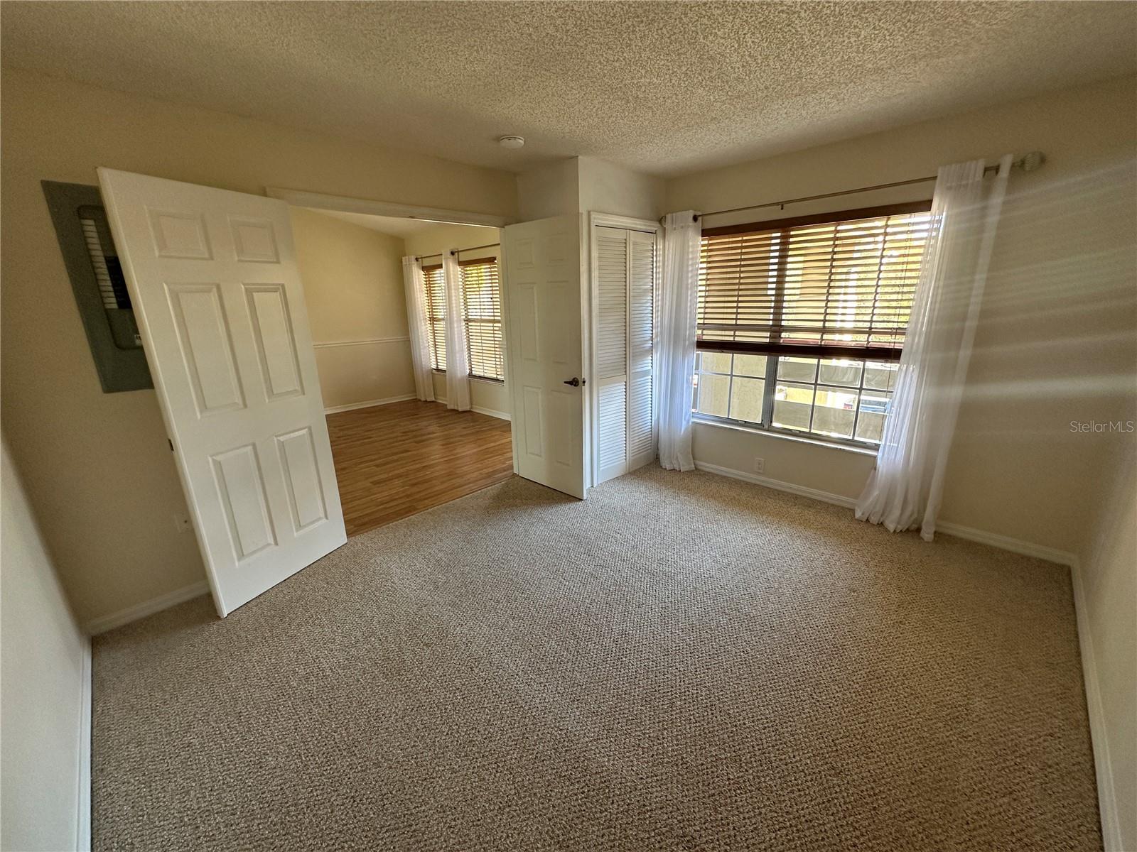 Image 8 of 19 For 4515 Whitton Way 131