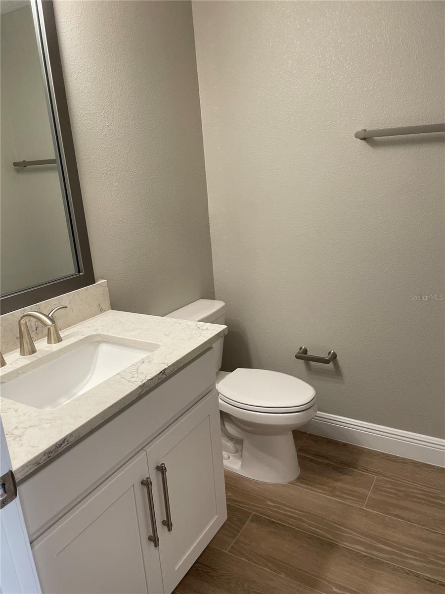 Image 14 of 24 For 5351 Bridge St Unit #51