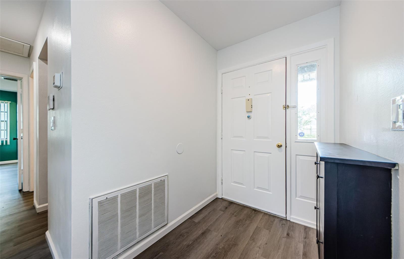 Image 7 of 27 For 7763 Jenner Avenue