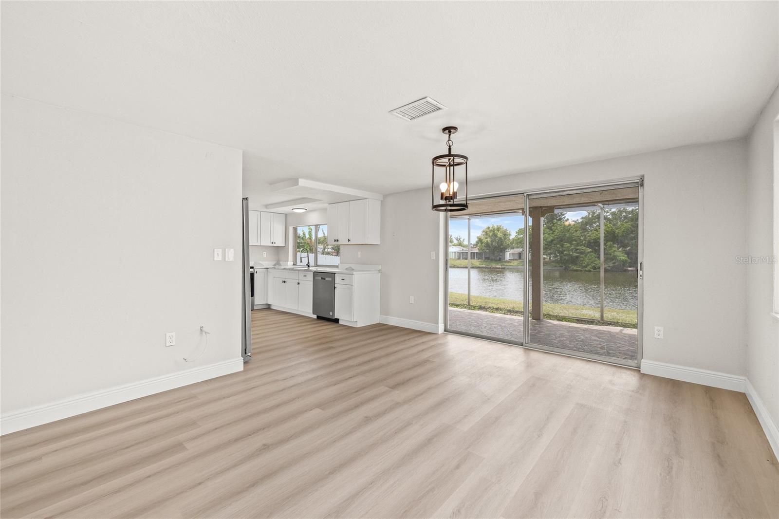 Image 12 of 28 For 3431 Springfield Drive