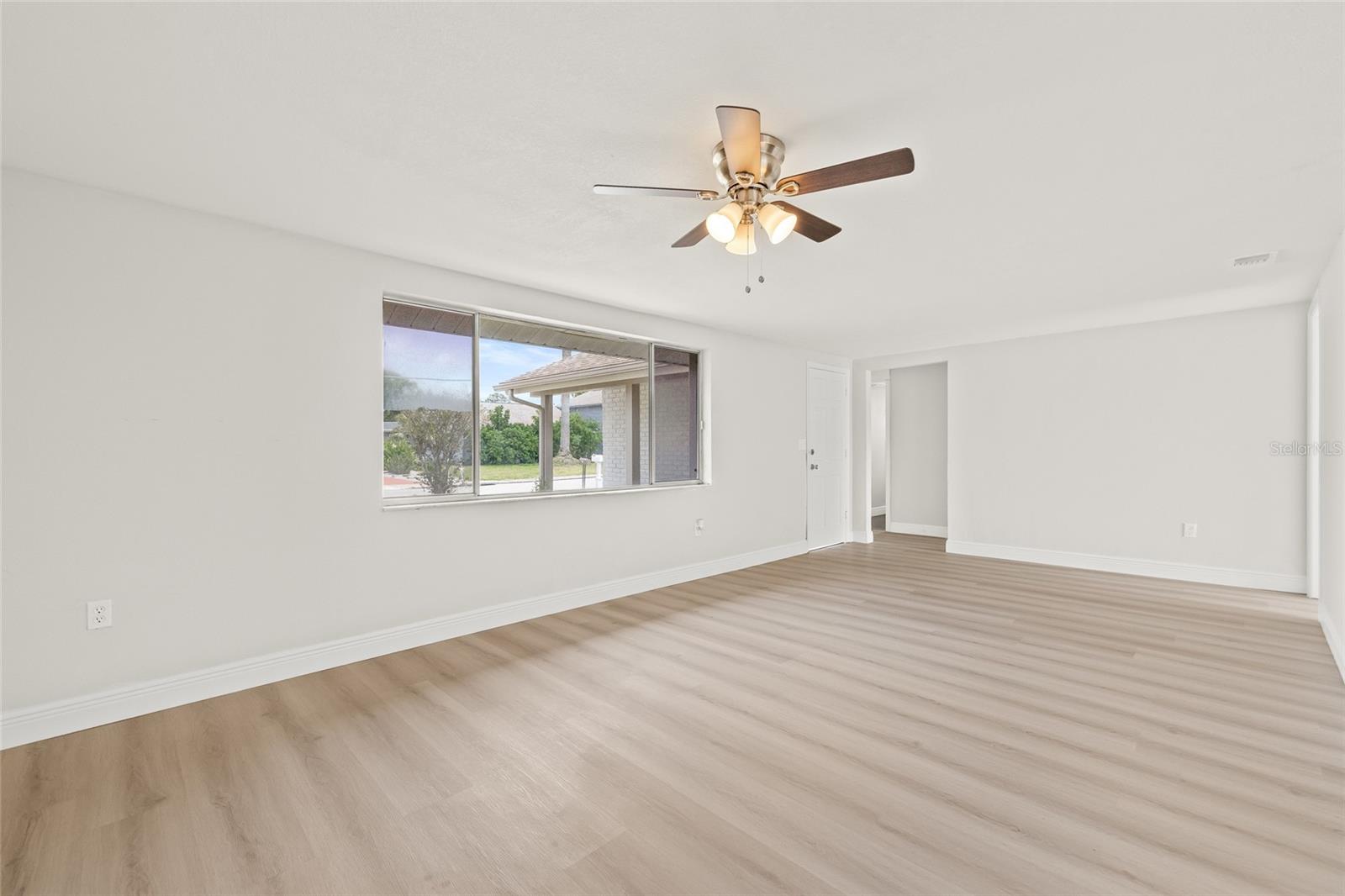 Image 6 of 28 For 3431 Springfield Drive