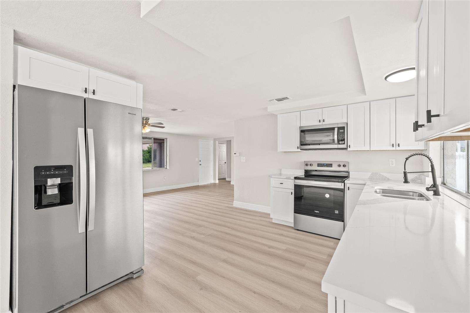 Image 9 of 28 For 3431 Springfield Drive